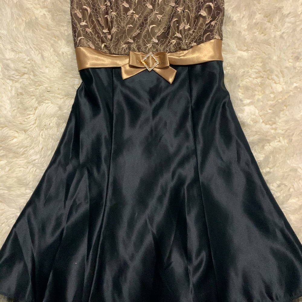 Black and gold mini Prom dress